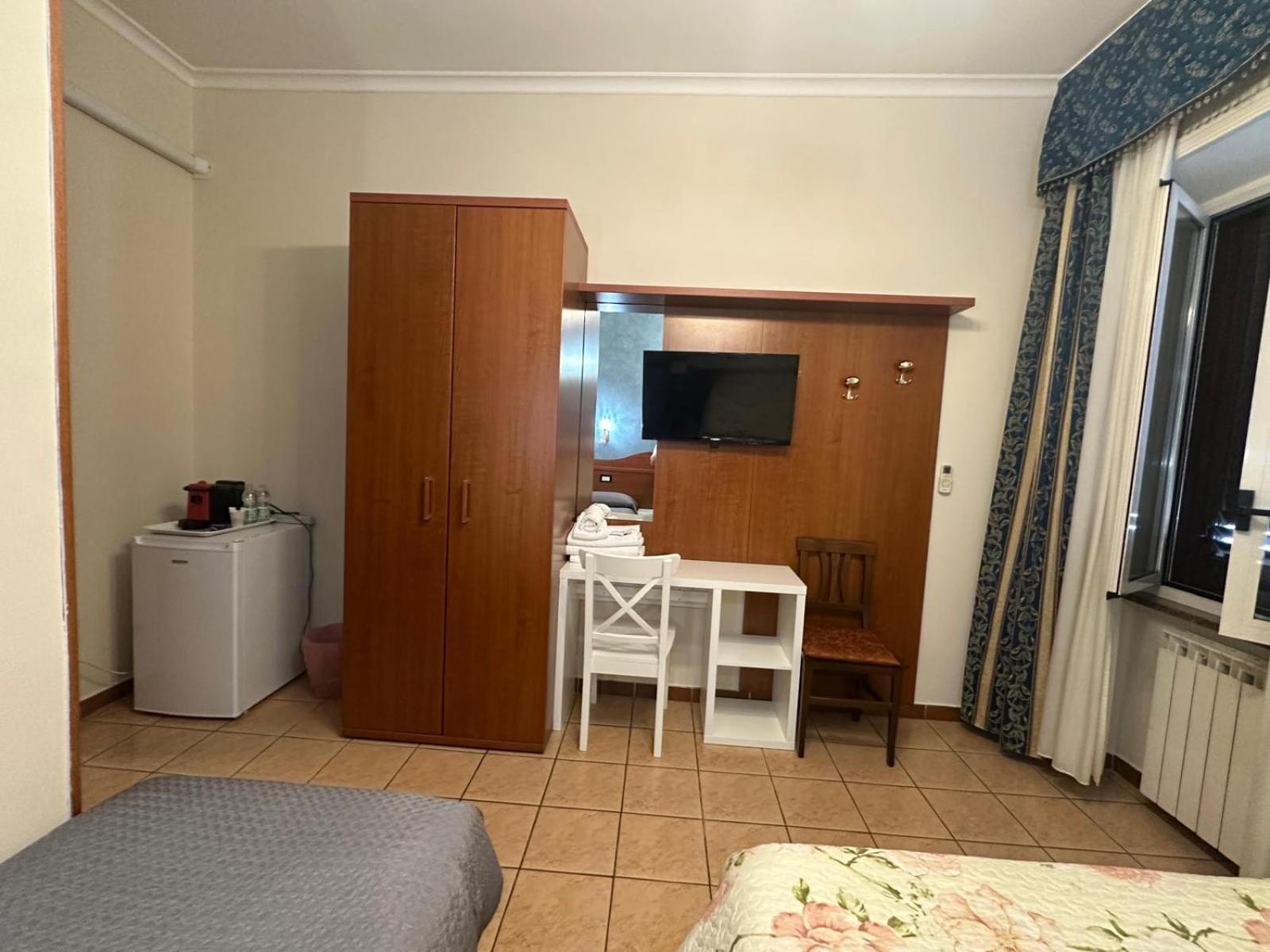 Near Termini Station Hotel Roma Ngoại thất bức ảnh